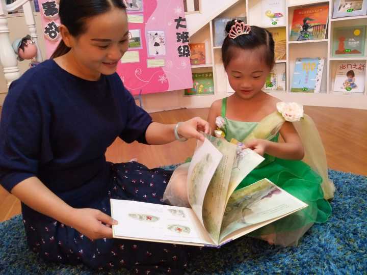 書香校園，閱讀幸福快樂 ——公明第二幼兒園閱讀月系列活動報道