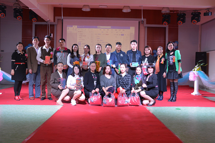 精彩回顧 | 遠(yuǎn)恒佳人齊相聚，歡樂笑聲共一堂——少年宮頒獎(jiǎng)晚會(huì)