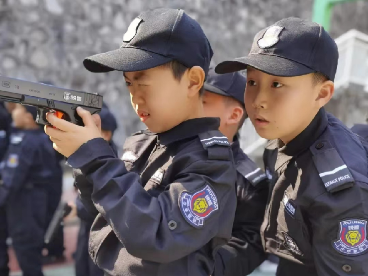 2021遠(yuǎn)恒佳少年警訓(xùn)冬令營(yíng)-逐夢(mèng)共成長(zhǎng)，特警少年齊上線(xiàn)~